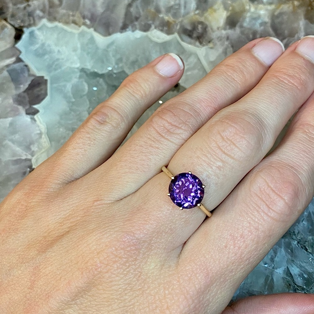 Amethyst 10k gold ring